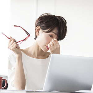 老け顔といわれてしまう”ゴルゴライン”の原因は？
